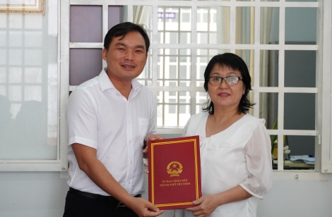 Thành phố Tây Ninh: Bổ nhiệm Giám đốc Trung tâm Văn hoá - Thể thao và Truyền thanh