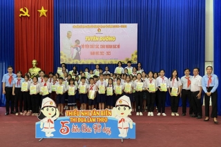 Tân Biên: Tuyên dương 58 đội viên xuất sắc, cháu ngoan Bác Hồ
