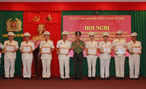 Thực hiện tốt “Sáu điều Bác Hồ dạy Công an nhân dân”