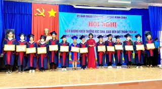 Huyện Dương Minh Châu: Biểu dương hơn 156 giáo viên, học sinh đạt thành tích cao trong các kỳ thi, hội thi