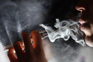 Tác hại của việc sử dụng thuốc lá điện tử, thuốc lá nung nóng