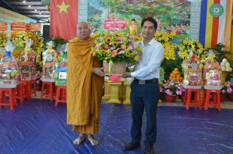 Ban Trị sự Giáo hội Phật giáo Việt Nam huyện Tân Châu tổ chức đại Lễ Phật đản năm 2023