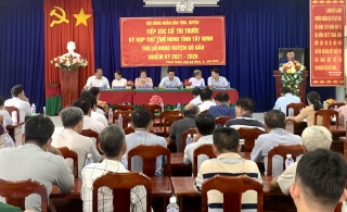 Phó Bí thư Tỉnh ủy Nguyễn Mạnh Hùng tiếp xúc cử tri xã Phước Thạnh, huyện Gò Dầu