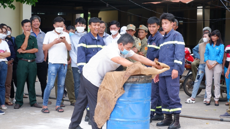 Điểm tin địa phương