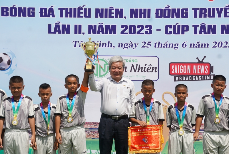 Kết thúc Giải Bóng đá Thiếu niên, Nhi đồng Truyền hình Tây Ninh lần II, năm 2023- Cúp Tân Nhiên