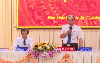 Kỳ họp lần thứ 7, HĐND thị xã Hoà Thành thông qua 11 nghị quyết