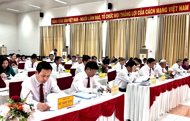 Châu Thành: Bế mạc kỳ họp thứ 6 HĐND huyện khóa XII