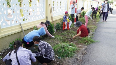 Điểm tin địa phương