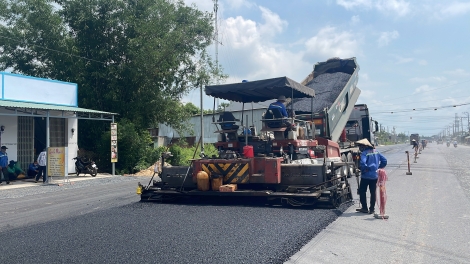 Đẩy mạnh giải ngân vốn đầu tư công
Bài 2: Bám sát, đôn đốc nhà thầu đẩy nhanh tiến độ thi công