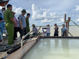 Tây Ninh: Phát hiện một tàu khai thác cát ngoài phạm vi mỏ được cấp phép