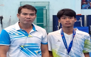 Tay đấm trẻ Trần Vĩnh Huy giành huy chương vàng