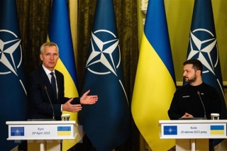 NATO ra tuyên bố về khả năng gia nhập liên minh của Ukraine