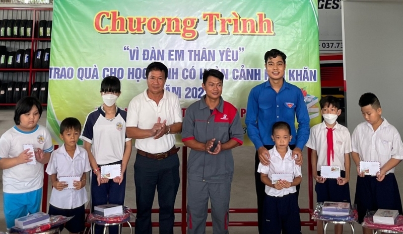 Điểm tin địa phương