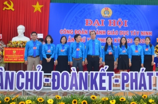 Bà Trần Thị Kim Sen được bầu làm Chủ tịch Công đoàn ngành Giáo dục Tây Ninh