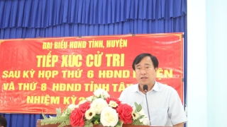 Trưởng Ban Dân vận Tỉnh uỷ Trương Nhật Quang: Tiếp xúc cử tri tại xã Bàu Đồn