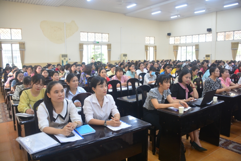 Sơ kết chuyên đề trường mầm non lấy trẻ làm trung tâm