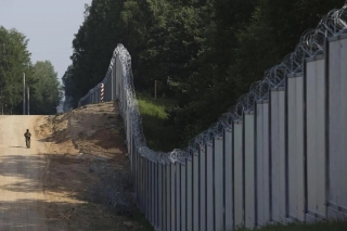 Các quốc gia NATO tăng cường an ninh ở biên giới với Belarus