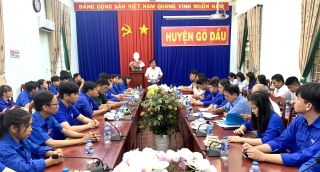 Lãnh đạo UBND huyện Gò Dầu: Đối thoại với thanh niên về chính sách và giải quyết việc làm