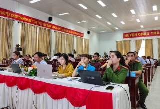 Châu Thành: Tập huấn nghiệp vụ 2 nhóm thủ tục hành chính liên thông