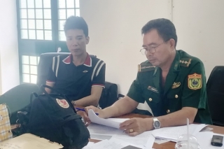 Đồn Biên phòng Cửa khẩu quốc tế Mộc Bài bắt đối tượng bị truy nã đang tìm đường trốn sang Campuchia