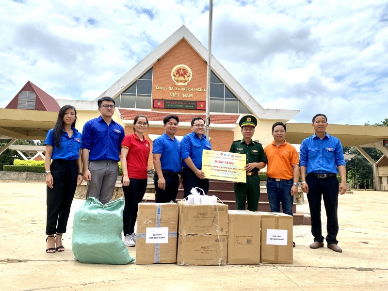 Tân Biên: Nhiều hoạt động chăm lo cho thiếu nhi và người dân có hoàn cảnh khó khăn