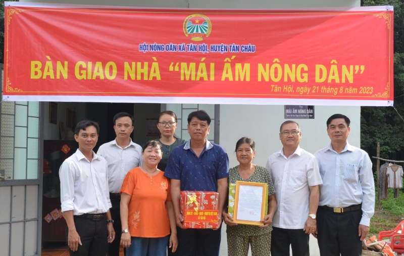 Điểm tin địa phương