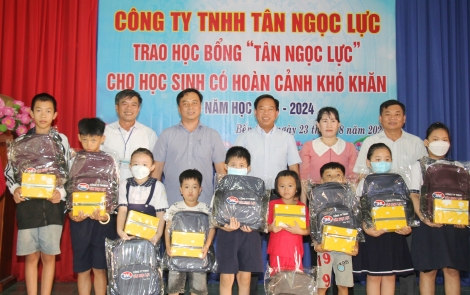 Điểm tin địa phương