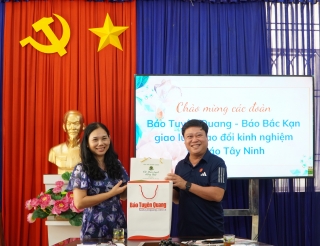 Đoàn công tác Báo Tuyên Quang, Báo Bắc Kạn học tập kinh nghiệm tại Báo Tây Ninh