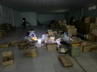 Tây Ninh: Tạm giữ hơn 35 ngàn sản phẩm điện tử không rõ nguồn gốc