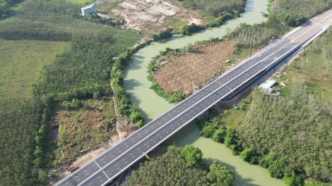 Hạ tầng giao thông được đầu tư đồng bộ