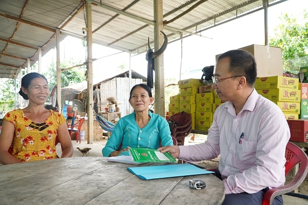 Nguồn vốn tín dụng chính sách nâng bước học sinh, sinh viên nghèo đến trường