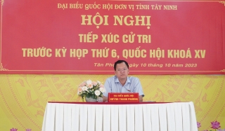 Đại biểu Quốc hội Huỳnh Thanh Phương tiếp xúc cử tri huyện Tân Biên
