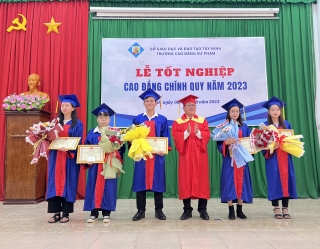 Trường cao đẳng Sư phạm Tây Ninh: 171 cử nhân học trong mùa dịch Covid-19 tốt nghiệp