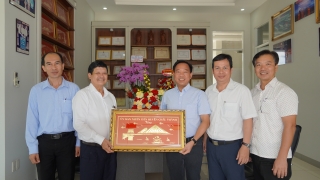 Bí thư Huyện ủy Châu Thành Nguyễn Thành Tiễn: Thăm các doanh nghiệp nhân ngày Doanh nhân