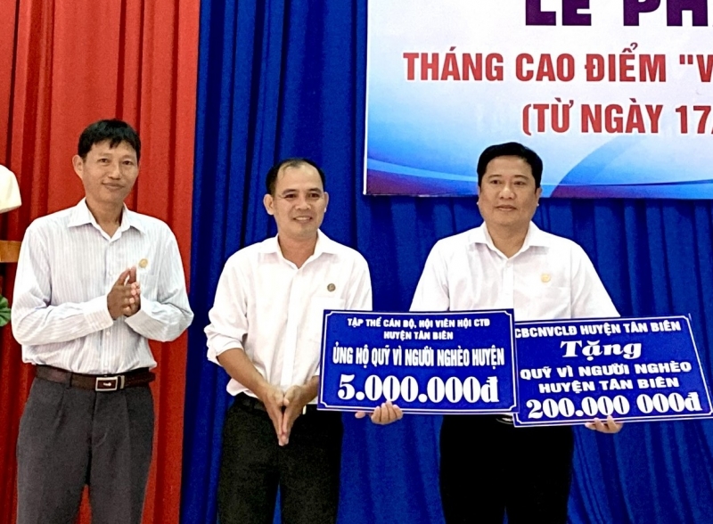 Tân Biên: 9 tháng năm 2023 vận động Quỹ "Vì người nghèo" đạt 159,35%