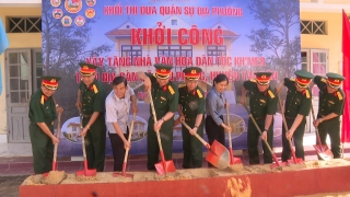 Khối thi đua quân sự địa phương Quân khu 7: Xây tặng nhà văn hoá cho đồng bào dân tộc Khmer ấp Xóm Tháp, xã Tân Phong