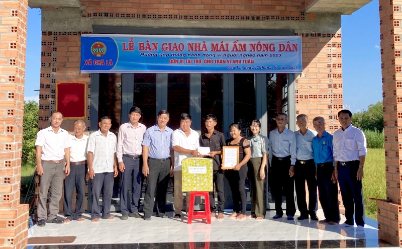 Điểm tin địa phương