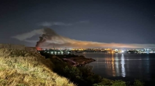 Ukraine nã 15 tên lửa, đánh trúng tàu Nga ở Crimea