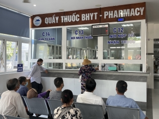 Tây Ninh: Người dân ở 4 xã an toàn khu được cấp thẻ BHYT miễn phí