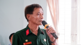 Chủ tịch UBND tỉnh tiếp xúc cử tri phường Ninh Sơn