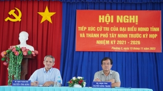 Ông Nguyễn Hồng Thanh- Trưởng Ban Nội chính Tỉnh uỷ: Tiếp xúc cử tri phường 2