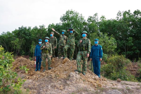 Bài cuối: Cuộc chiến không của riêng ai