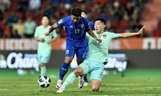 HLV Polking: 'Thái Lan chơi tốt hơn Trung Quốc'