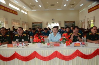 Ban CHQS huyện Châu Thành: Sinh hoạt Ngày Pháp luật Việt Nam