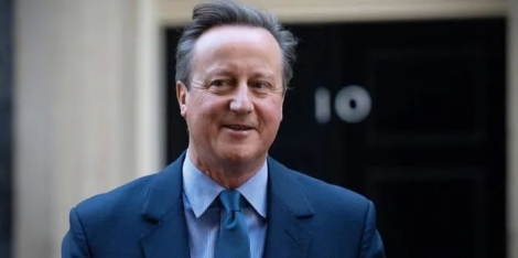 Lý giải việc cựu Thủ tướng Anh David Cameron bất ngờ trở lại ghế Ngoại trưởng