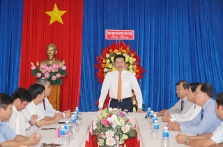 Lãnh đạo tỉnh: Thăm, chúc mừng Ngày Nhà giáo Việt Nam 20.11