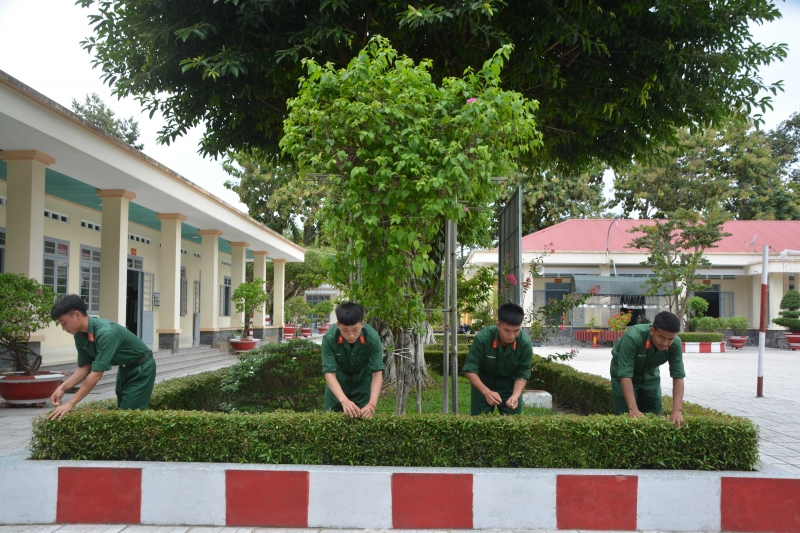 LLVT huyện Châu Thành: Thi đua xây dựng doanh trại xanh, sạch, đẹp