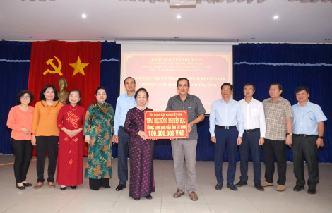 Hội Khuyến học Việt Nam thăm và làm việc tại Tây Ninh