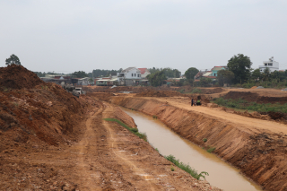 Dự án bờ kè chống sạt lở suối Cần Đăng: Tân Biên xin điều chỉnh thời gian thực hiện