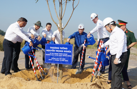 Trưởng Ban Tuyên giáo Trung ương thăm Dự án DHN Tây Ninh